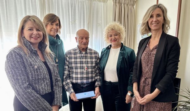 Lanzan un proyecto pionero de teleasistencia predictiva para mayores que viven en sus hogares (Europa Press)