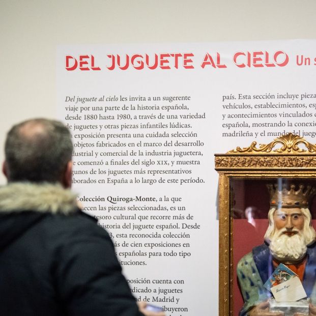 Imagen de la inauguración de la exposición 'Del juguete al cielo'. Fuente: Ayuntamiento de Madrid Imagen de la inauguración de la exposición 'Del juguete al cielo'. Fuente: Ayuntamiento de Madrid