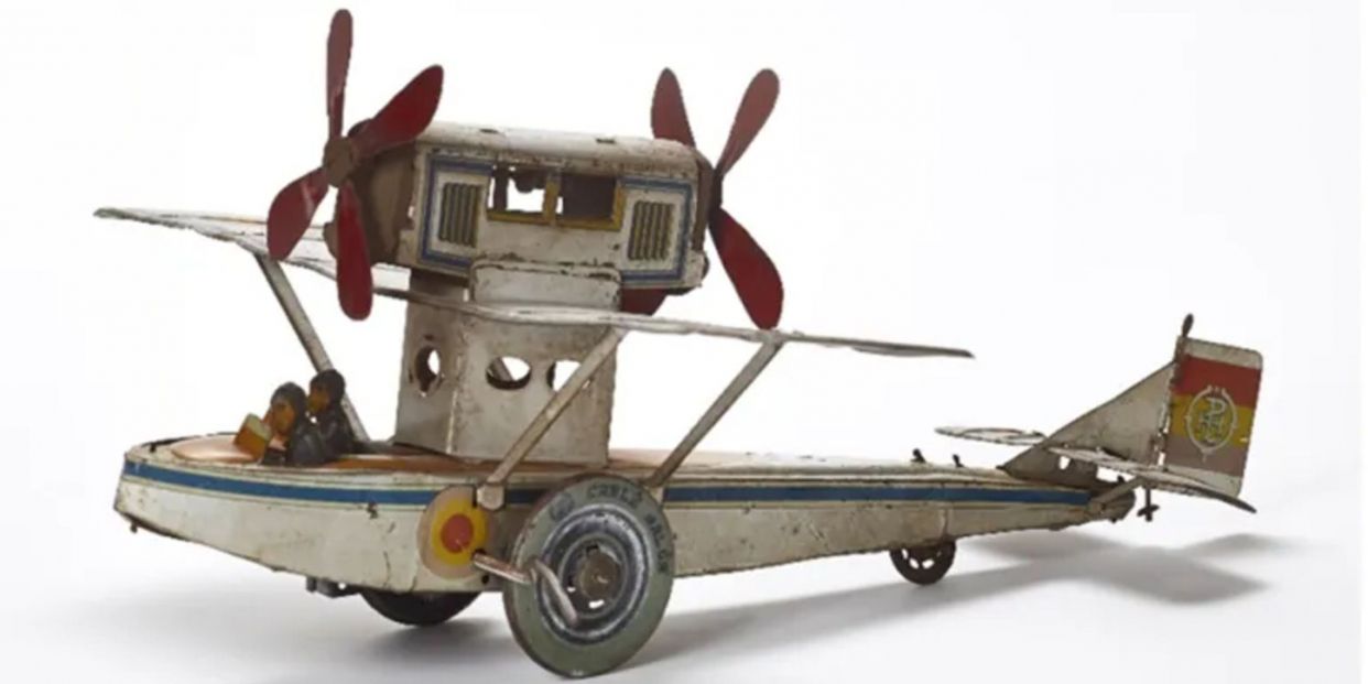 Avión 'Plus Ultra' (1928). Fuente: Centro de Cultura Contemporánea Conde Duque Avión 'Plus Ultra' (1928). Fuente: Centro de Cultura Contemporánea Conde Duque