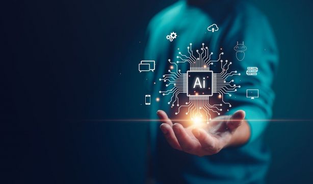 La Inteligencia Artificial llega a las entidades que trabajan con mayores