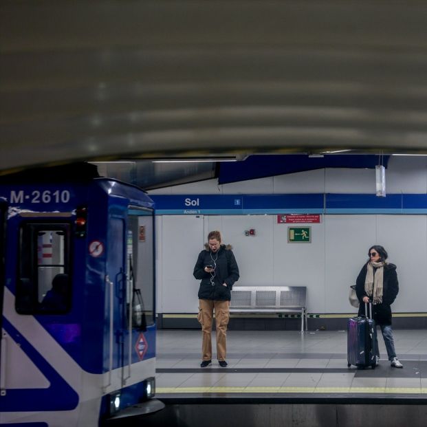 Horarios del Metro de Madrid y autobuses de la EMT en Nochebuena, Navidad, Nochevieja y Año Nuevo Horarios del Metro de Madrid y autobuses de la EMT en Nochebuena, Navidad, Nochevieja y Año Nuevo