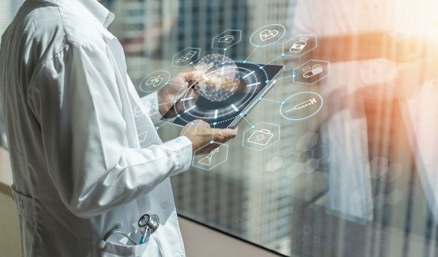 Los 7 hitos médicos que han marcado el 2024 y los 12 que nos depara el Nuevo Año