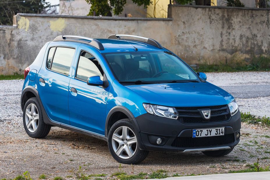 El Dacia Sandero es el coche más vendido de España en 2024 (Bigstock) El Dacia Sandero es el coche más vendido de España en 2024 (Bigstock)