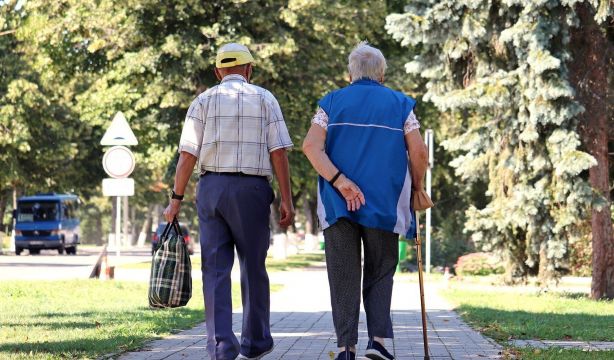 El doctor de la Peña recibe una lección de vida de María Luisa, en el umbral de los 106 años