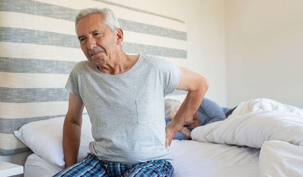 Así funciona la neuromodulación, una técnica para paliar el dolor crónico