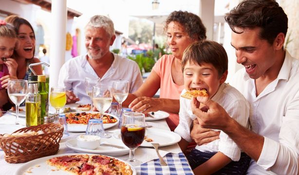 El 80% de españoles cree que hoy es más difícil formar una familia que para sus abuelos