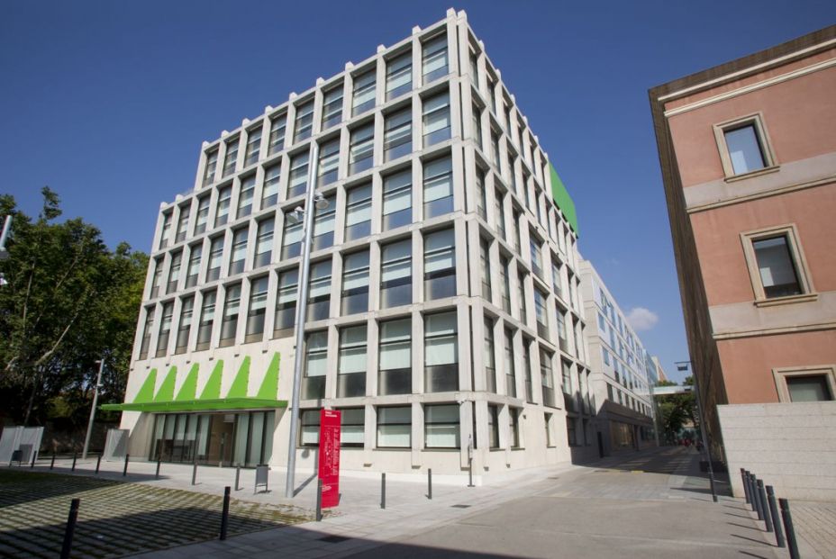 La Fundación Pasqual Maragall se une a la Plataforma de Mayores y Pensionistas La Fundación Pasqual Maragall se une a la Plataforma de Mayores y Pensionistas