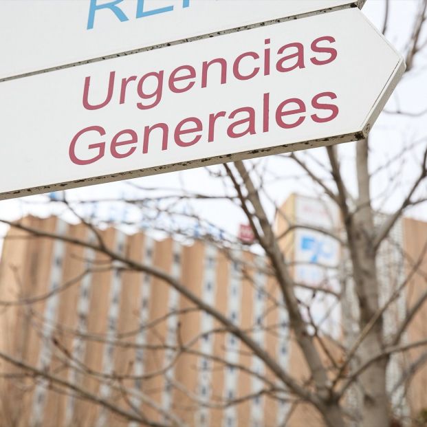 La epidemia de gripe tensiona el sistema: alertan del "colapso" de las Urgencias en 12 comunidades