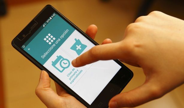¿Cómo acceder al historial médico por Internet?