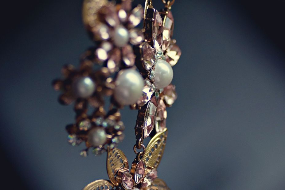 Cuál es el collar perfecto para cada escote Cuál es el collar perfecto para cada escote