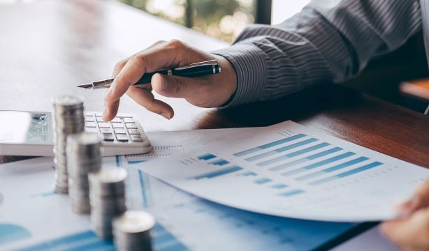 Los planes de pensiones rentan un 9,3% en 2024 y su patrimonio  supera los 92.200 millones