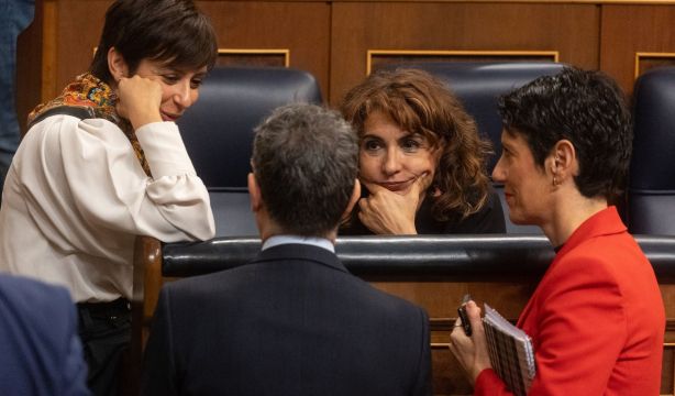 El Gobierno busca apoyos para salvar el decreto que incluye la subida de las pensiones