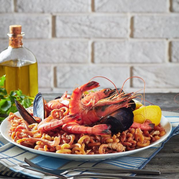 Plato de fideuá Plato de fideuá