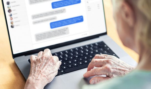 Aumentan las estafas dirigidas a personas mayores y cada vez son más sofisticadas