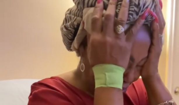 VÍDEO: La emotiva reacción de una mujer al enterarse con un 'rasca y gana' de que va a ser bisabuela (TikTok)