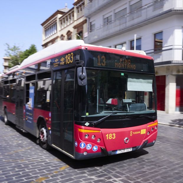 Estas son las comunidades y ayuntamientos que mantendrán los descuentos al transporte público