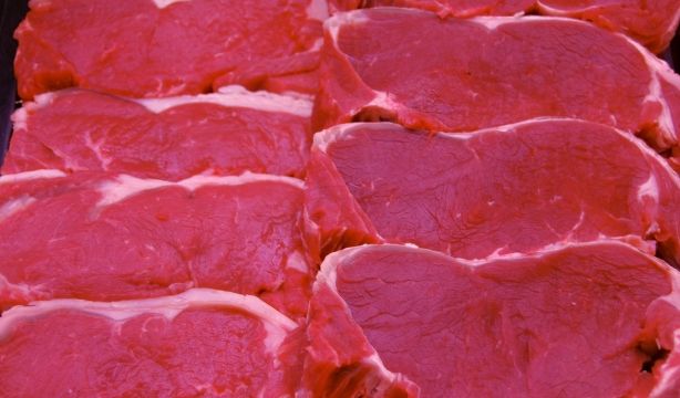 Científicos desarrollan filetes y chuletas sintéticos con músculo y grasa