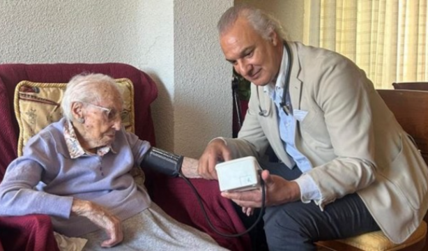 Las reglas de oro para vivir sanos 120 años, según el Instituto Europeo de Salud y Bienestar Social