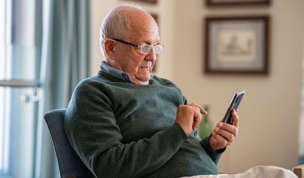 ¿Optimismo o miedo? La sorprendente opinión de los españoles sobre la IA