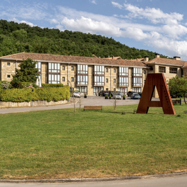 Descubre la magia de los Paradores Nacionales con Mundosenior Descubre la magia de los Paradores Nacionales con Mundosenior