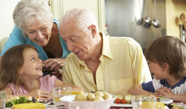 ¿Cuántos años viviremos? La clave puede estar en nuestros abuelos