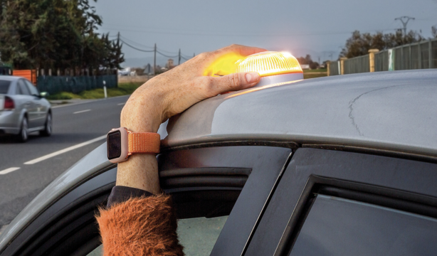 20 preguntas y respuestas sobre la nueva baliza V16 que será obligatoria en 2026