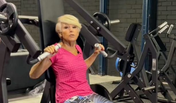 Ramona, la influencer fitness de 83 años que demuestra que el deporte "no tiene edad" (TikTok)