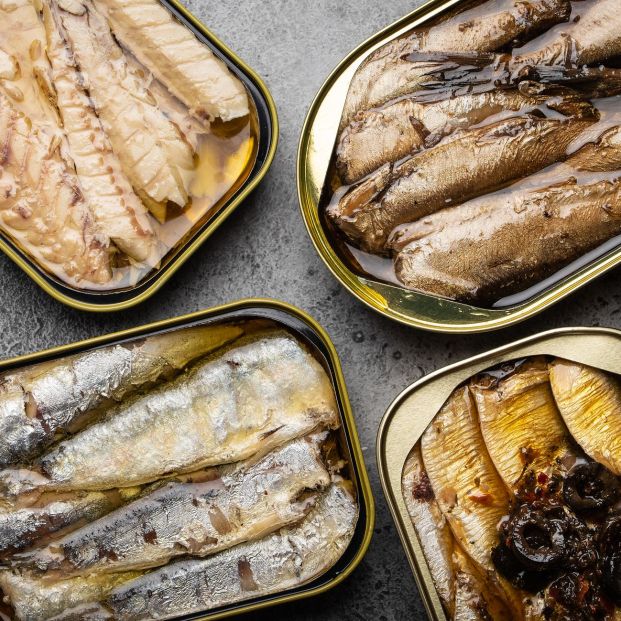 Sardinas en lata. Fuente: Bigstock Sardinas en lata. Fuente: Bigstock