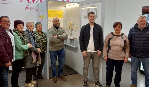 'Phone Box', la iniciativa de Nagusilan para combatir la soledad de los mayores de zonas rurales (Nagusilan)