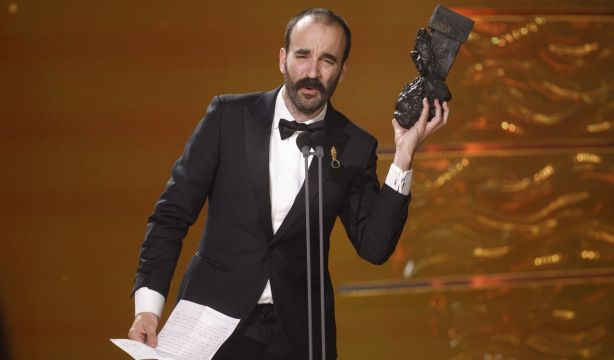 VÍDEO: El emotivo discurso de Eduard Sola en los Goya dedicado a las 'supermadres'