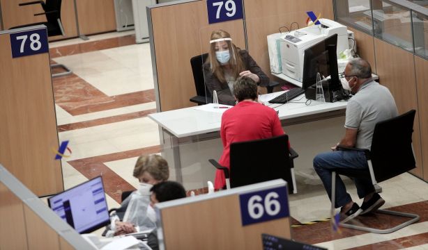 Devolución a mutualistas: agravio comparativo y atropello inmoral