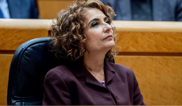 Hacienda no cede: los que cobren el salario mínimo deberán pagar por primera vez IRPF