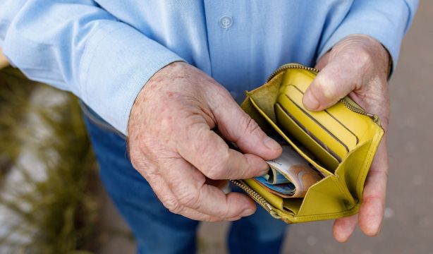 CEOMA denuncia el "uso demagógico" de las pensiones al compararlas con los salarios de los jóvenes