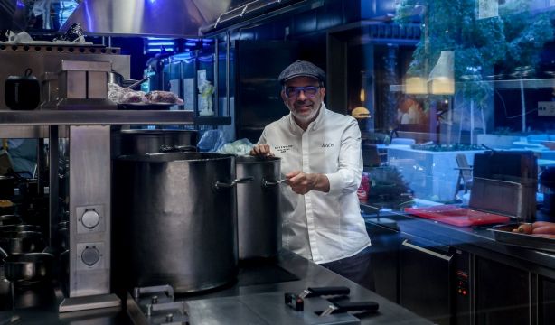'Casero': el libro que revive las recetas de la abuela con sabor a estrella Michelin