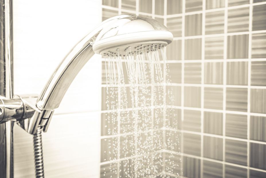 El sencillo truco para arreglar gratis la manguera de la ducha El sencillo truco para arreglar gratis la manguera de la ducha