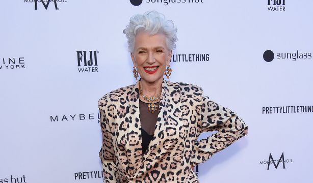 La madre de Elon Musk, todo un ejemplo de modelo sénior