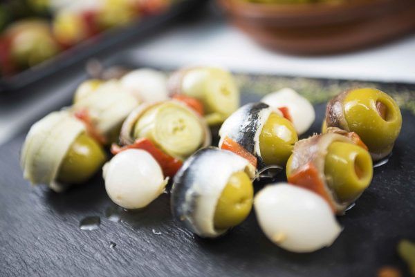 Entre banderillas, gildas, lagartos y cohetes: de ruta por los mejores encurtidos madrileños Entre banderillas, gildas, lagartos y cohetes: de ruta por los mejores encurtidos madrileños