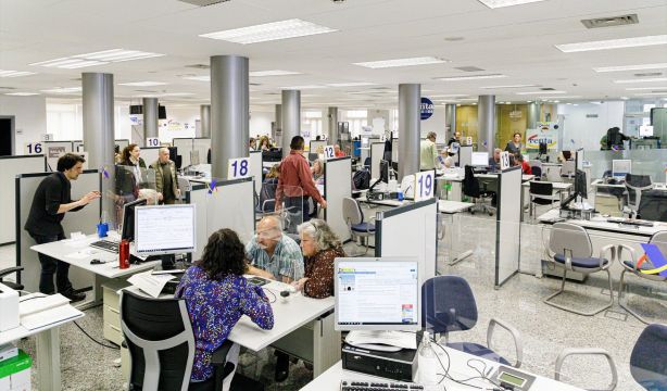 Oficina de la Agencia Tributaria de Madrid. Fuente: Carlos Luján / Europa Press