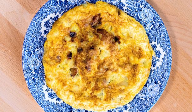 Los trucos para conseguir que la tortilla de patata quede más jugosa