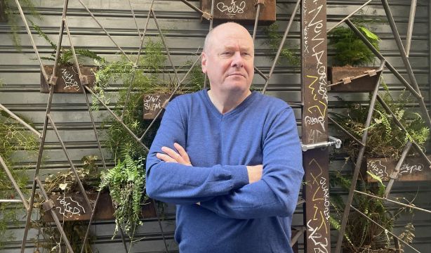 De la novela negra al thriller histórico: Indridason revela su nueva obra