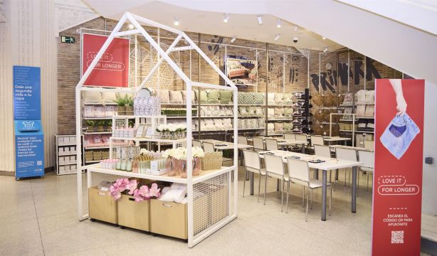 Primark recogerá ropa de segunda mano en sus tiendas en España