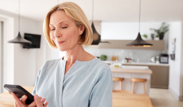 La 'nueva receta' para mujeres posmenopáusicas: tener más sexo