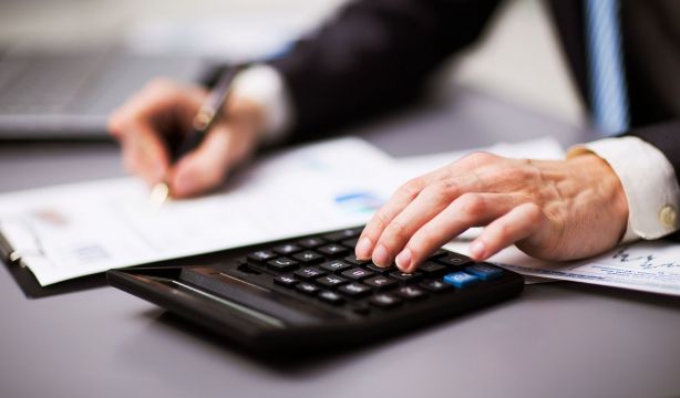 UPTA plantea subir entre 4% y 10% las cuotas de autónomos en 2026 para sostener el sistema