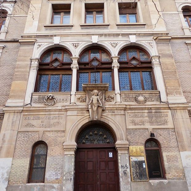 800px EscuelaArtesOficiosZaragoza 3