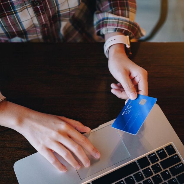 ¿Cómo hacer una transferencia bancaria?