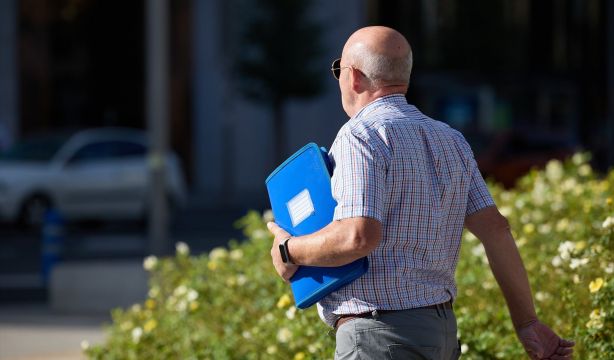 El riesgo de pobreza en mayores de 65 años baja 1,4 puntos, gracias a las pensiones