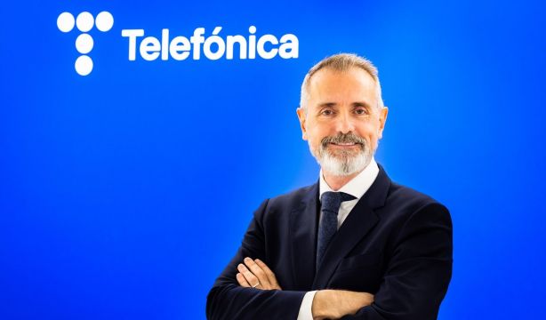 Telefónica cotiza en máximos del año y mira a su nivel más alto desde 2022