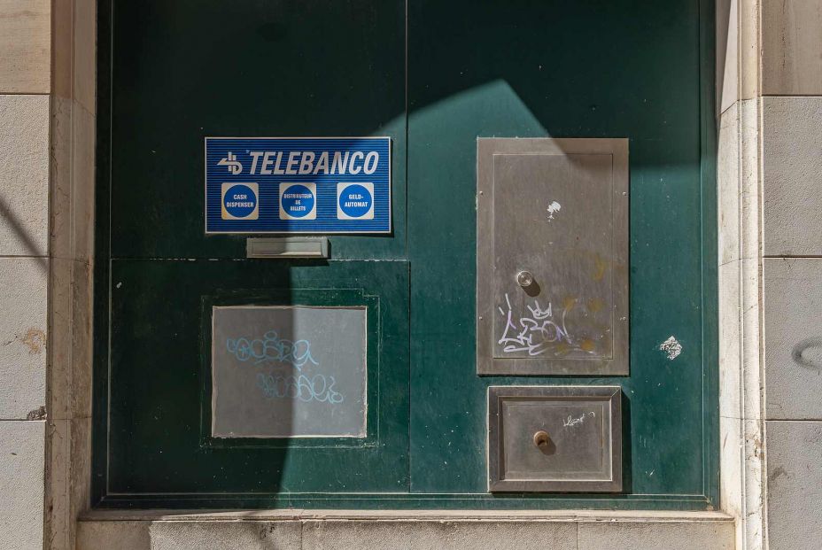 que permite la retirada de efectivo al pagar con tarjeta en ciertos comercios. Foto: Bigstock