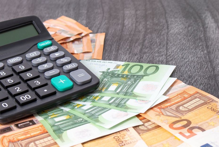 ¿Los fallecidos tienen que presentar la declaración de la renta? Te contamos todos los detalles