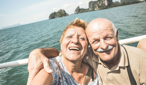 Castilla-La Mancha lanza su programa de turismo para mayores (Bigstock)